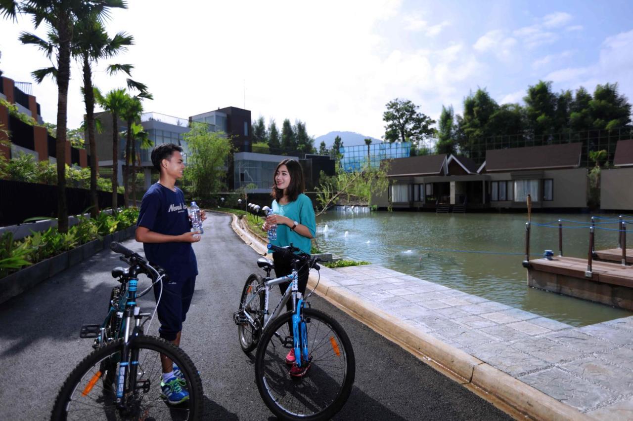 Aston Sentul Lake Resort & Conference Center Bogor Exterior foto