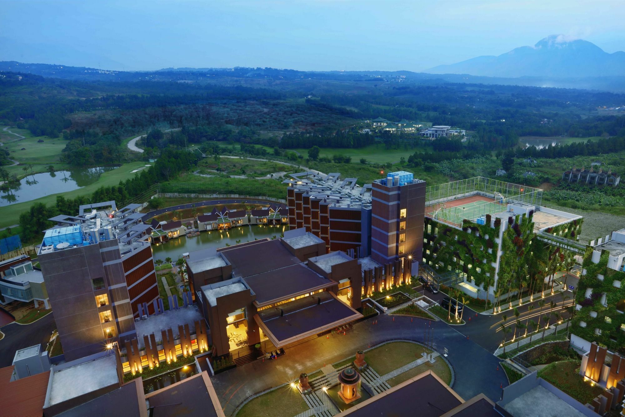 Aston Sentul Lake Resort & Conference Center Bogor Exterior foto